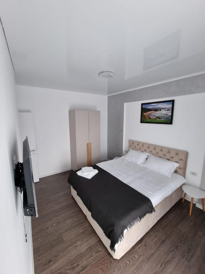 Apartamente Azra 那沃达利 外观 照片